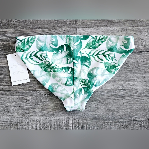 Fused Hawaii green and white Palm Print Bikini Bottom women's size Small - Picture 2 of 5